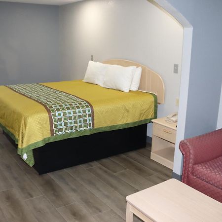 Americas Best Value Inn Cabot Bagian luar foto