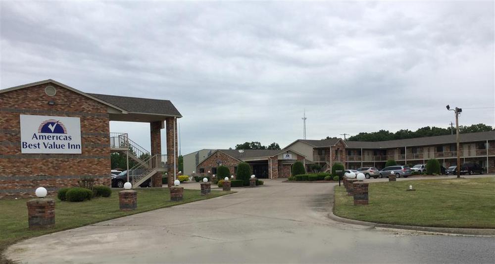Americas Best Value Inn Cabot Bagian luar foto